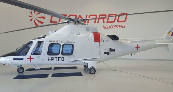 Finmeccanica entrega a Panamá el helicóptero ambulancia