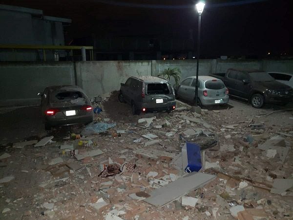 Catorce  heridos, tres de gravedad, deja explosión en edificio de Costa Sur