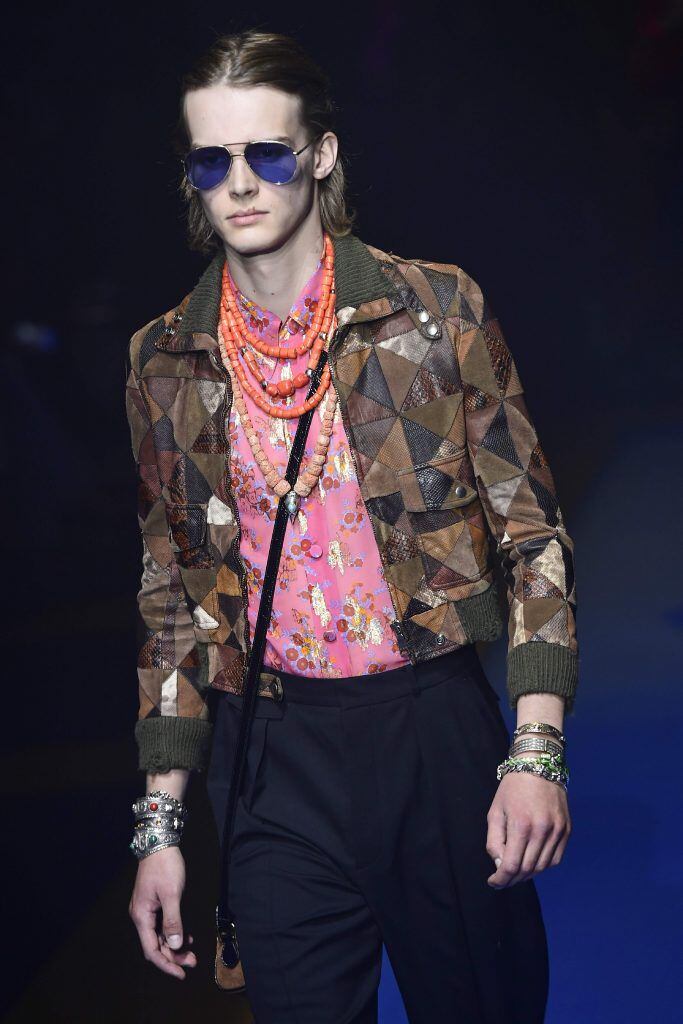Gucci trae la década de 1980 de vuelta en el Milán Fashion Week
