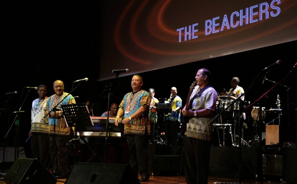 La banda panameña Los Beachers está en Cannes